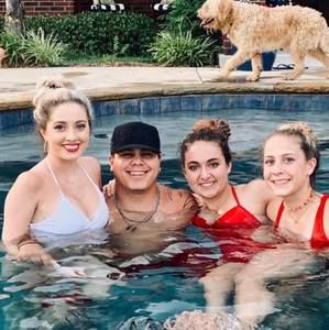 Meet your Posher, Matthew